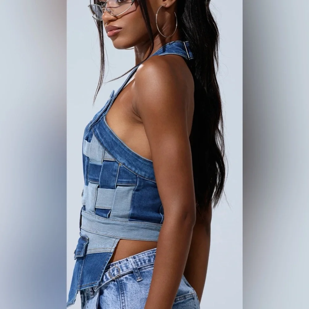 NWT AKIRA Stylish Blue Denim patchwork halter top size XL - Picture 2 of 4
